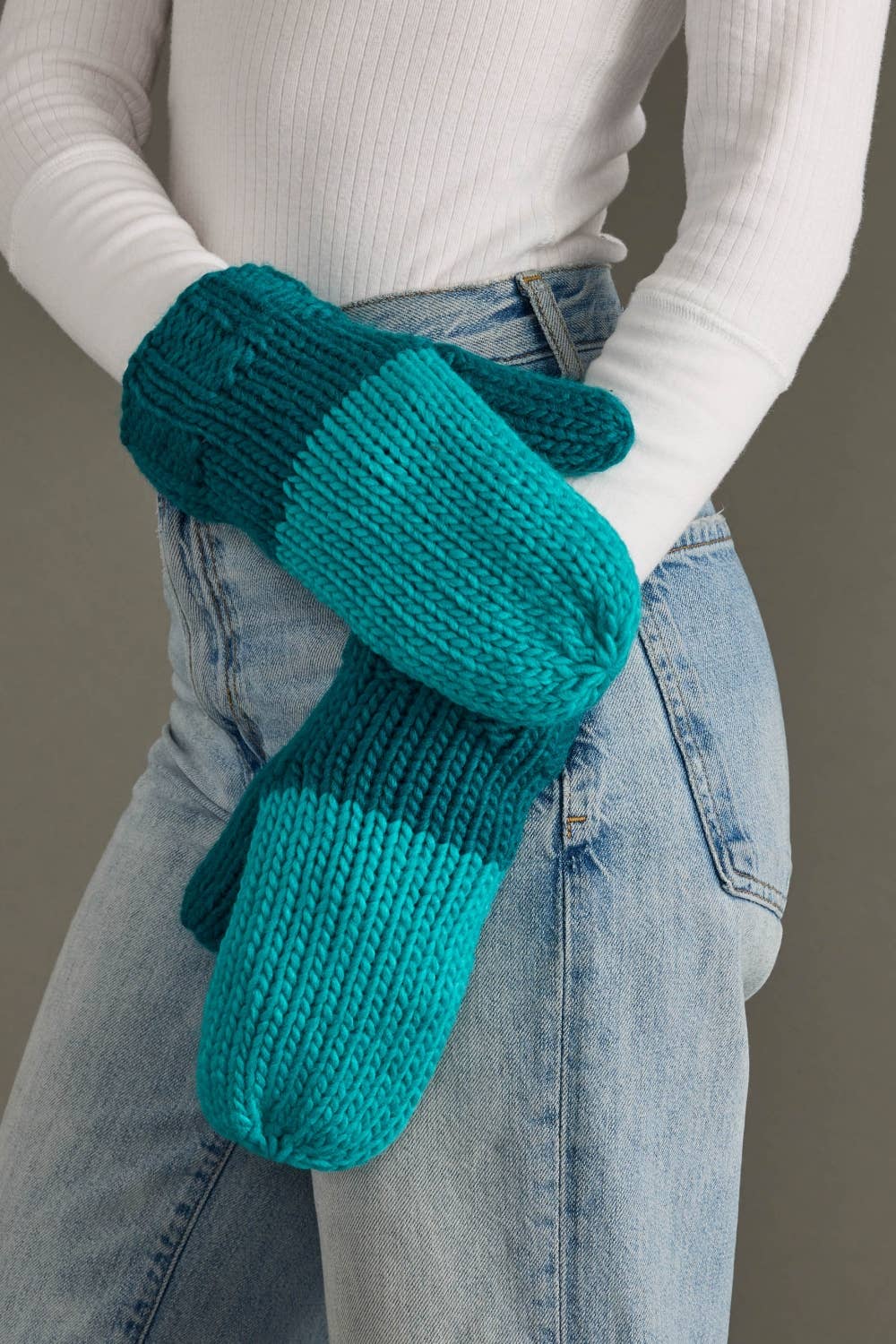 Turquoise Knit Mittens