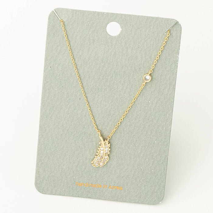 Leaf Pendant Necklace